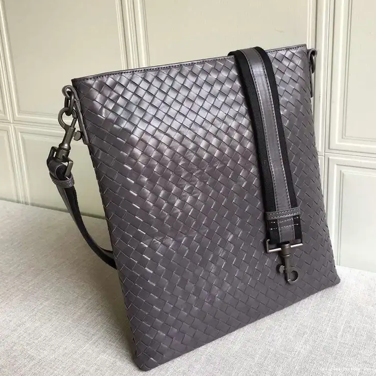Official Brother Sam Veneta 2108SF0137 Bag Bottega 0621